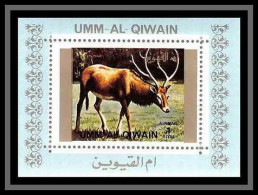 0116/ Michel N° 1531 Stag Deer Cerf Animaux - Animals Umm Al Qiwain Deluxe Blocs ** MNH  - Sonstige & Ohne Zuordnung