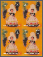 0420/ Umm Al Qiwain ** MNH N°1654 Traditional Costumes 1972 3d PLASTIC STAMP BLOC 4 Non Dentelé Imperf - Umm Al-Qiwain