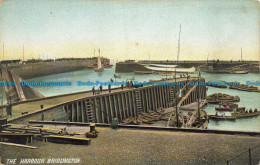 R655239 Bridlington. The Harbour. Leonhard. Smith. Lens Series Nr. 66 - Monde