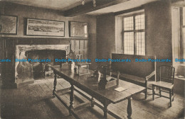 R654663 Norwich. Parlour With Open Fireplace. Strangers Hall - Monde
