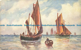 R655254 Scotsmen Fishing Of The Dogger Bank. C. W. Faulkner. Series No. 438 F - Monde