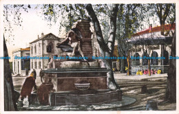 R655292 Setif. La Fontaine Monumentale Et Le Kiosque. Combier Macon. Coll. Lamba - World