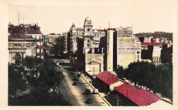 FRANCE - Paris - Bâtiment Avec L'horloge Centrale  - Publicité - Carte Postale - Andere Monumenten, Gebouwen