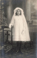 ENFANTS - Petite Fille - Communion - Robe Blanche - Carte Postale Ancienne - Sonstige & Ohne Zuordnung