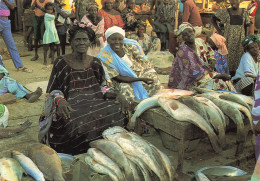 SENEGAL - Vue Sur Le Marché De Poissons - Fish Market - Animé - Poissons - Carte Postale - Senegal