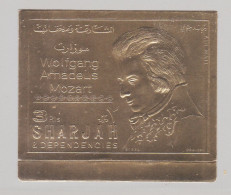 7298 / ⭐ MOZART Timbre Gaufré OR N°733 SHARJAH ( Emirats Arabes Unis ) 3 Riyals Dentelé Gold Stamp Neuf Mint ** - Sharjah