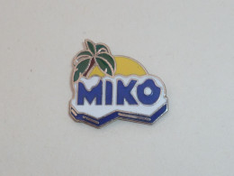 Pin's GLACES MIKO - Lebensmittel