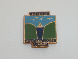 Pin's LA POSTE, AVEC LES LOGES J AIME - Post