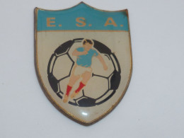 Pin's FOOTBALL, E.S.A. - Football