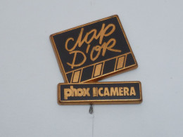 Pin's CLAP D OR, PHOX CAMERA - Kino