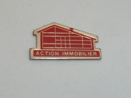 Pin's ACTION IMMOBILIER - Other & Unclassified