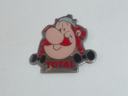 Pin's ASTERIX, OBELIX, TOTAL - BD