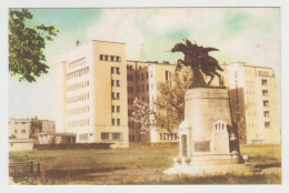 Romania Iasi * Spitalul Parhon Hospital Hôpital Statuia Cavaleristului In Atac Cavalry Monument Ion Dimitriu Barlad - Romania