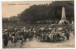 RENNES LE MARCHE AUX BESTIAUX TRES ANIMEE - Rennes