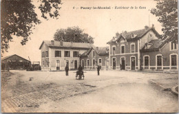 71 PARAY Le MONIAL - Extérieur De La Gare - Paray Le Monial