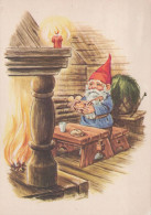PÈRE NOËL Bonne Année Noël GNOME Vintage Carte Postale CPSM #PAU444.A - Santa Claus