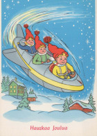 PAPÁ NOEL Feliz Año Navidad GNOMO Vintage Tarjeta Postal CPSM #PAY485.A - Santa Claus