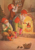 BABBO NATALE Buon Anno Natale GNOME Vintage Cartolina CPSM #PAY136.A - Santa Claus