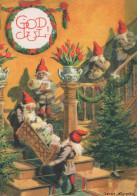BABBO NATALE Buon Anno Natale GNOME Vintage Cartolina CPSM #PBL950.A - Santa Claus