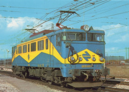 TRENO TRASPORTO FERROVIARIO Vintage Cartolina CPSM #PAA688.IT - Treinen