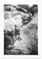 PHOTO - Escalade à MARSEILLEVEYRE  En 1946  - Ft 9 X 6,5 Cm - Plaatsen