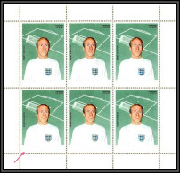 Ajman - 4683/ N°312 A Bobby Charlton Neuf ** MNH Football Soccer Erreur Print Error Proof Missing Text - Beroemde Teams