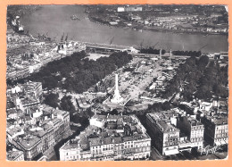 Ppgf/ CPSM Grand Format - GIRONDE - BORDEAUX - VUE GÉNÉRALE AÉRIENNE DU COTÉ DU MONUMENT DES GIRONDINS - Fête Foraine - Bordeaux