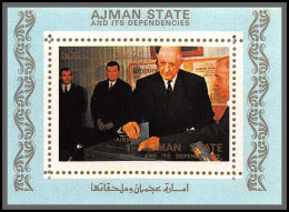 Ajman - 2728h N°2907de Gaulle Deluxe Miniature Sheet Bleu ** MNH 1973 - Ajman