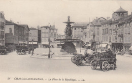 Chalons-sur-Marne.  La Place De La République - Châlons-sur-Marne