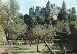 1 AK Frankreich * Château In Pierrefonds (siehe Auch Rückseite) - Département Oise * - Pierrefonds