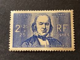 FRANCE Timbre 439, Claude Bernard , Neuf Avec Charnière * - Ungebraucht