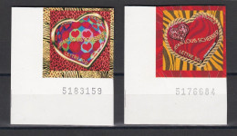 Autoadhésif N° Y&T 72 Et 73 Neuf** Coeurs 2006  (Couturier Stéphane Rolland Maison Jean-Louis Scherrer) - Unused Stamps