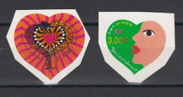 Autoadhésif N° Y&T 27 Et 28 Neuf** Coeurs 2000  (Couturier Yves Saint Laurent) - Unused Stamps