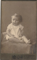 DE249  --  DEUTSCHLAND --  HILDESHEIM  --  CABINET PHOTO, CDV  --  GIRL --  FOTO:  WILH.  REDEKE  - 10  Cm  X 6,2 Cm - Oud (voor 1900)