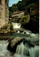 LE LOT DE 2 CPSM.  THIERS.  Creux De L'Enfer + Château Du Pirou. Hôtel De La Famille Des Bourbons  Voir 3 SCANS - Thiers