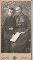 DE250  --  DEUTSCHLAND --  HILDESHEIM  -  CABINET PHOTO, CDV  --  LADY & BOY -  FOTO:  WILH.  REDEKE  - 11,8  Cm  X 6,4 - Old (before 1900)