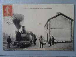 CPA ERNEE----GARE DES CHEMINS DE FER DEPARTEMENTAUX. GROS PLAN SUR LA LOCOMOTIVE. - Ernee