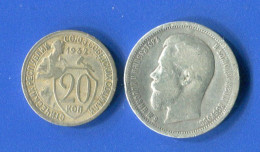 Russie  2  Pieces  1899 +1932 - Russie