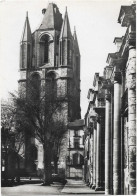 CPSM - Format 10,5 X 15  Cm - ANGERS - Ancienne Abbaye Saint-Aubin - Angers