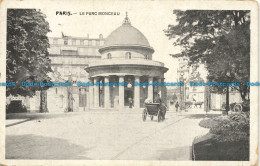 R658437 Paris. Le Parc Monceau - World