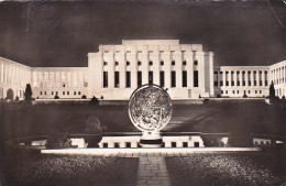 GENEVE - Le Palais Des Nations Unies Illuminé - Andere & Zonder Classificatie