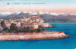 06 - ANTIBES -  La Vieille Ville - La Chaine Des Alpes - Antibes