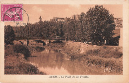 32 Auch Le Pont De La Treille CPA Lavandière Lavandières - Auch