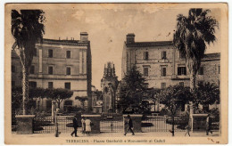 TERRACINA - PIAZZA GARIBALDI E MONUMENTO AI CADUTI - LATINA - 1935 - Vedi Retro - Formato Piccolo - Latina