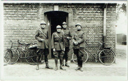 Fotokaart/Carte Photo. Militaria. Groupe De Soldats. Cyclistes. - Guerre, Militaire