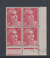 France N° 721 A XX  Marianne Gandon 6 F. Rose Carminé En Bloc De 4 Coin Daté Du 4 . 11 . 47, 1 Point Blanc Sans Cha., TB - 1940-1949