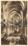 R657149 Canterbury Cathedral. The Choir. Walter Scott - Monde
