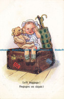 R656430 Left Luggage. Bagages En Depot. Inter Art. Comique Series. No. 3005 - Monde