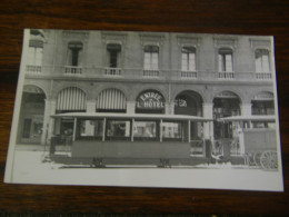 Photographie - Toulouse (31) - Tramway - Entrée Hôtel - Tabac - 1950 - SUP (HX 74) - Toulouse