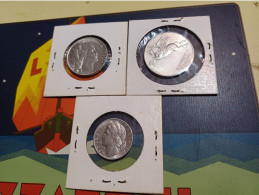 Lotto Tre Pezzi 1 Lira 1948 E  ..5..10. Lire  1949 Conservazione SPL - Mint Sets & Proof Sets